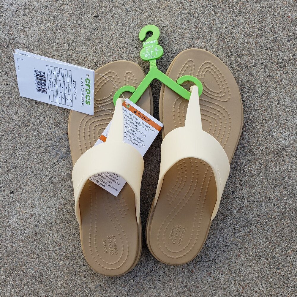 Crocs Tulum Flip Sandals